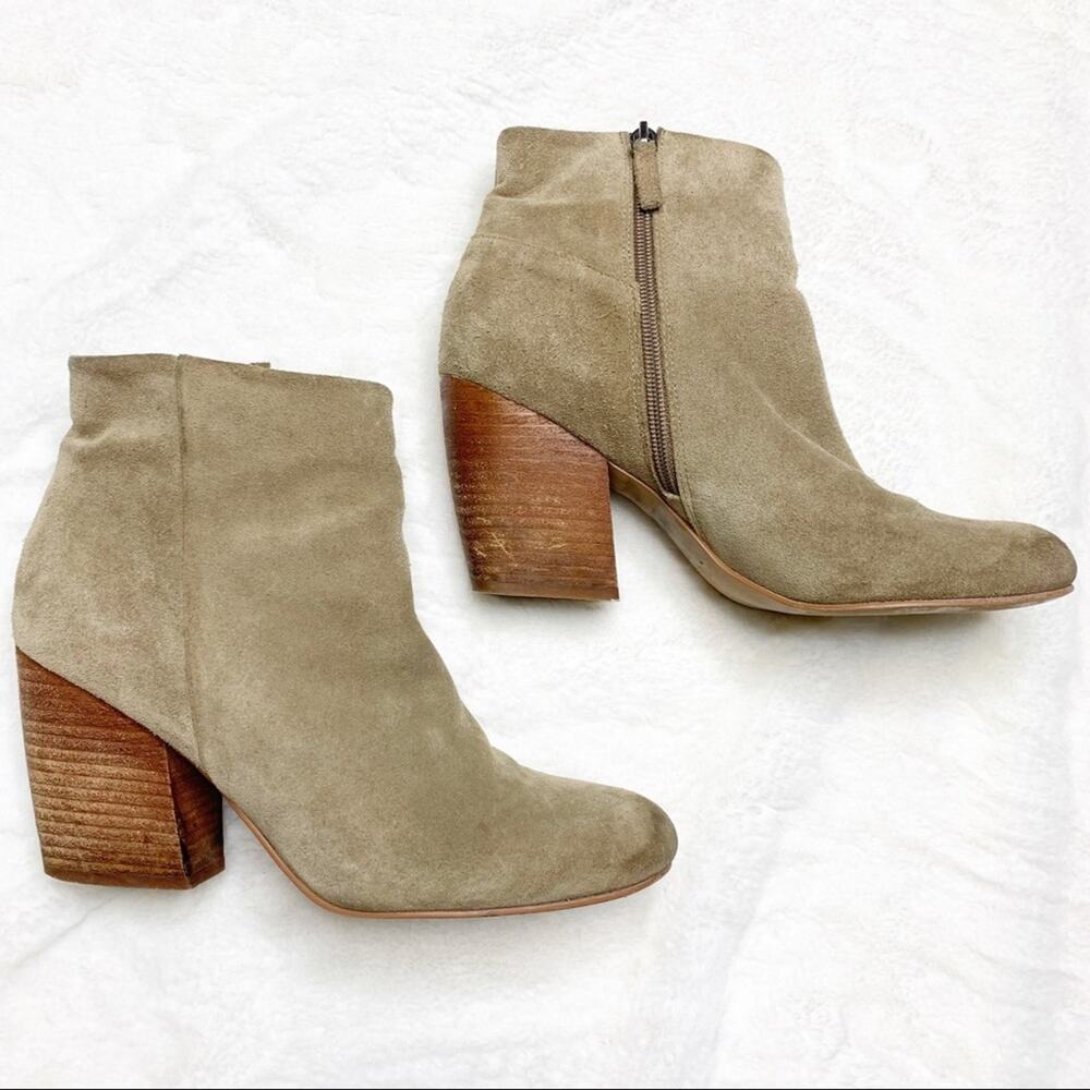 CROWN VINTAGE Suede Fall Bootie Tashaa Ankle Boots size 8.5 M - Picture 4 of 12